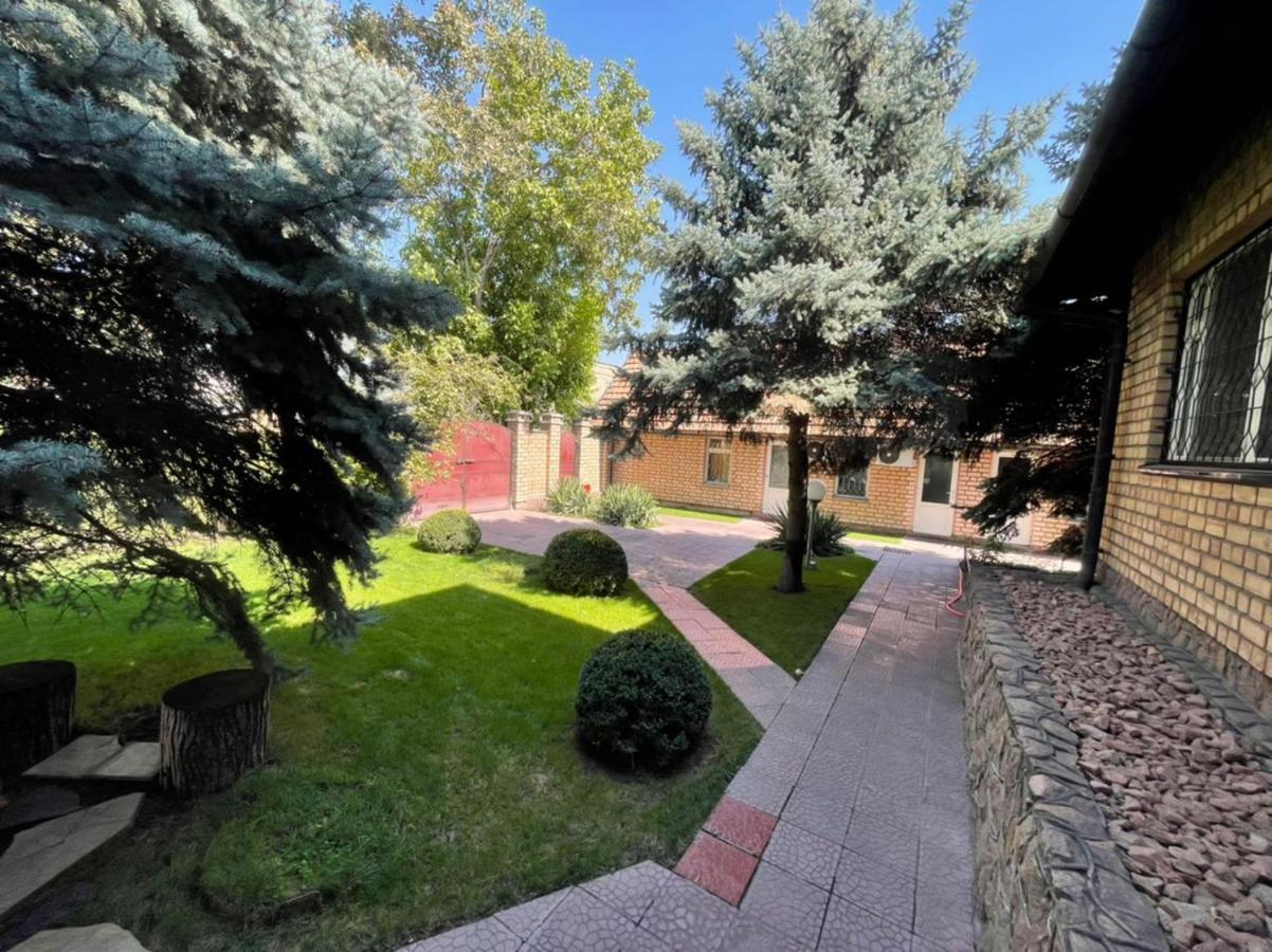 Гостевой Дом Шумкар Азия Guest House Shumkar Asia Μπισκέκ Εξωτερικό φωτογραφία