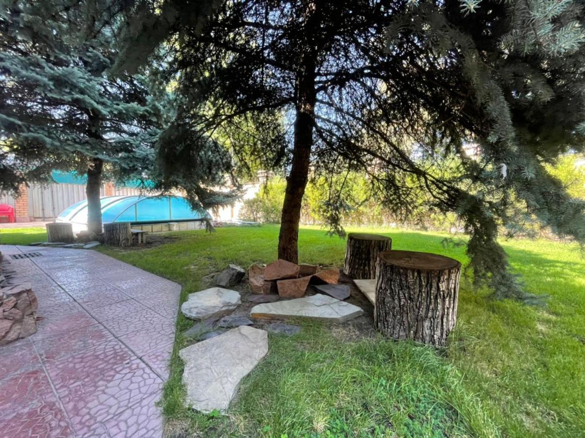 Гостевой Дом Шумкар Азия Guest House Shumkar Asia Μπισκέκ Εξωτερικό φωτογραφία