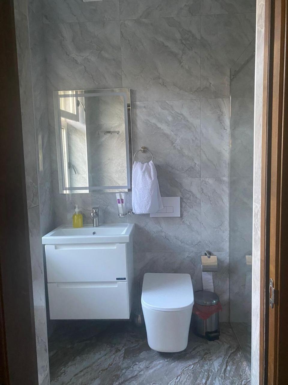 Гостевой Дом Шумкар Азия Guest House Shumkar Asia Μπισκέκ Εξωτερικό φωτογραφία