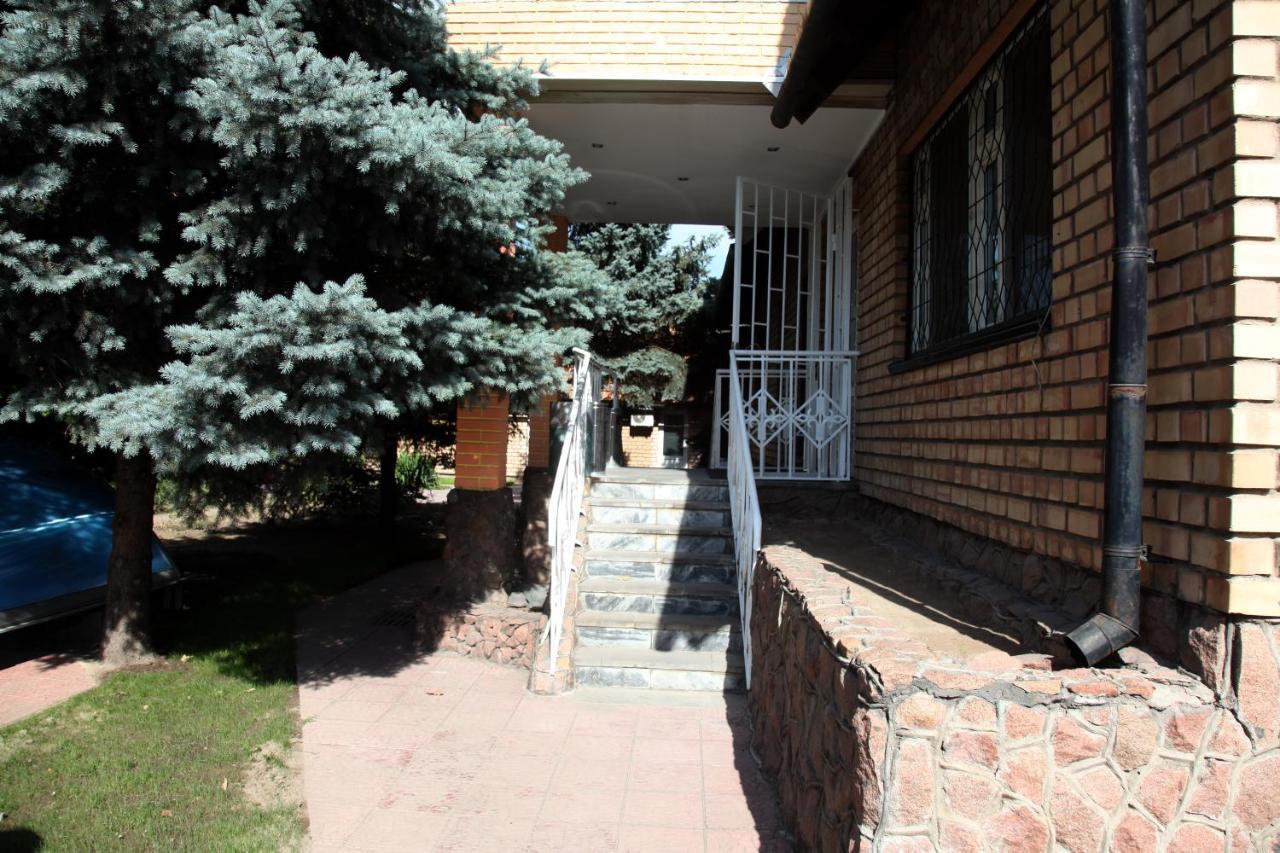 Гостевой Дом Шумкар Азия Guest House Shumkar Asia Μπισκέκ Εξωτερικό φωτογραφία